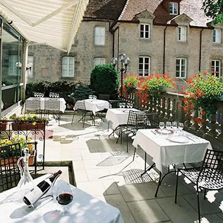 Logis Hôtel Le Cheval Blanc-2