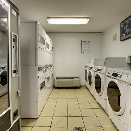 Intown Suites Extended Stay High Point Nc-3