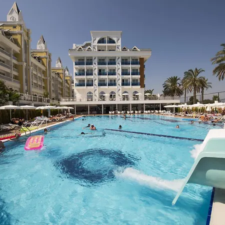 Palm World Resort & Spa Side-3