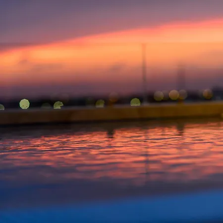Sunrise 42 Suites Hotel-2