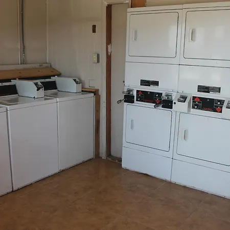 Bays Inn And Suites Baytown-2