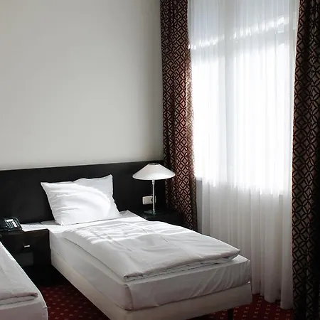 Aariana Hotel-2