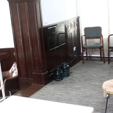 Rosa Biscoito Suites-2
