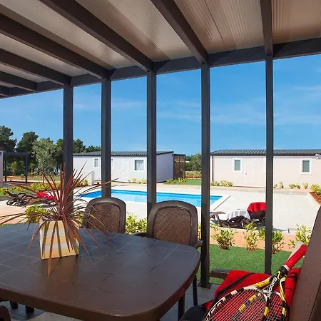 Camping Adria Mobile Homes In Camping Kastanija-2