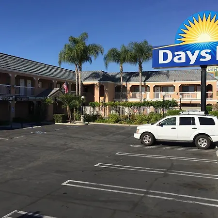 Days Inn By Wyndham Whittier Los Angeles-2