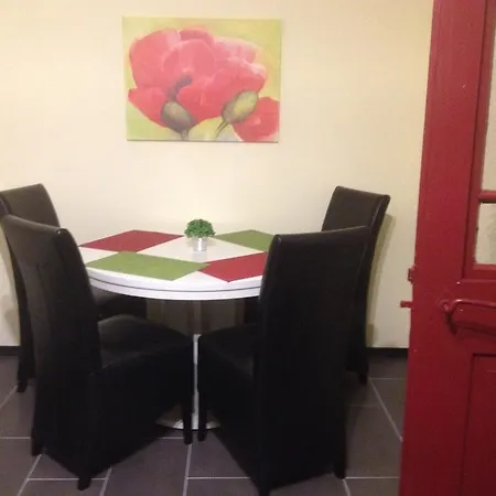 Die Kleine Pension-2