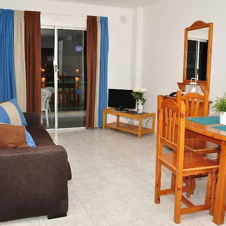 Comodoro-3