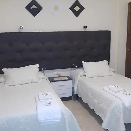 Hostal Cerezo-3