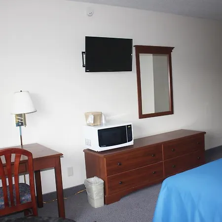 Main Street Lodge And Suites-2