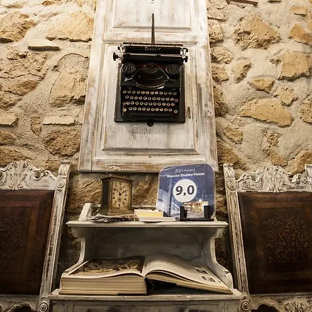 Mancini Shabby House-3