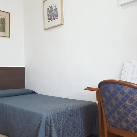 Hotel Flora-2