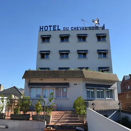 Le Cheval Noir Hôtel Paris Pantin-2