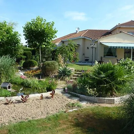 Chambres D'Hotes De L'Auraine-3