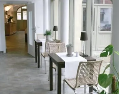 deckerts Hotel am Katharinenstift-3
