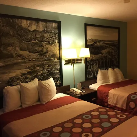 Super 8 By Wyndham Cedar City-2