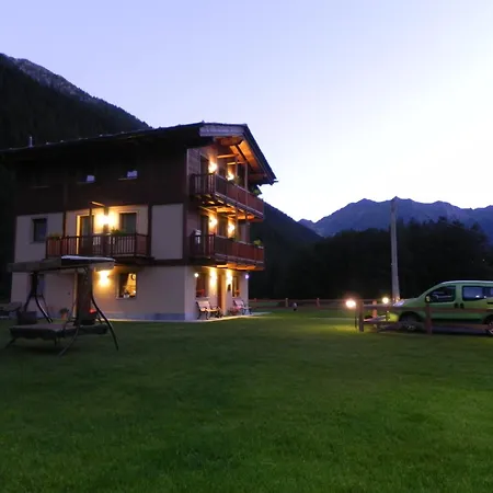 Villa Americana Chambres D'Hotes-3