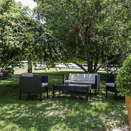 Logis Hotel Le Relais de Comodoliac-3