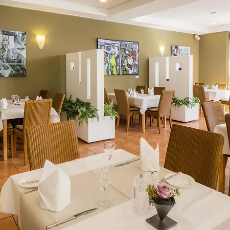 BEST WESTERN PLUS Steubenhof Hotel-3