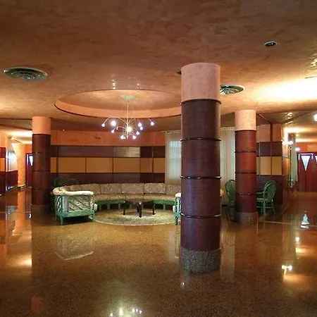 Club Bridge Hotel-3