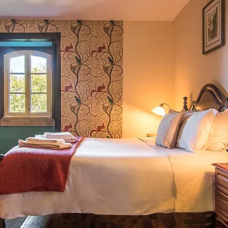 Chalet Relogio Guesthouse-3