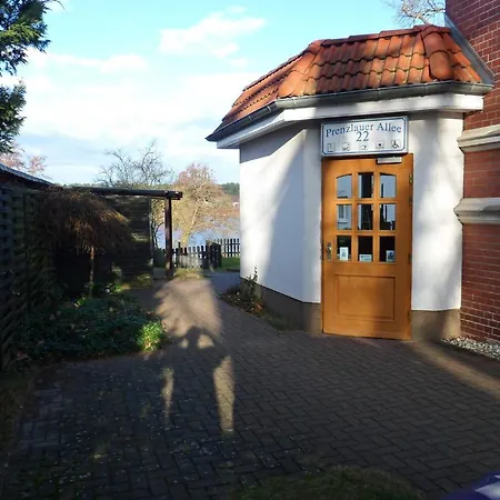 Stadtsee-Pension Templin-3