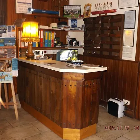 Hotel Azkue-2