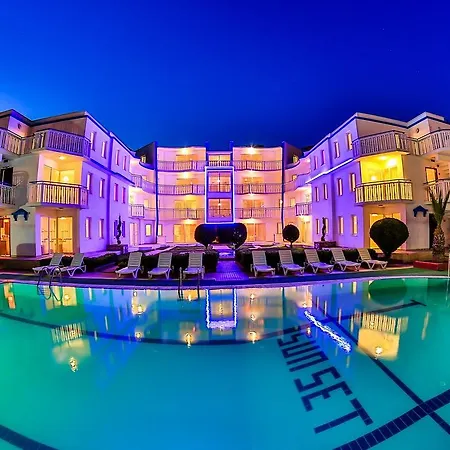 Sunset Village Apart Otel-3