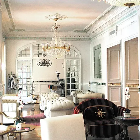 Grand Hotel Des Ambassadeurs-2