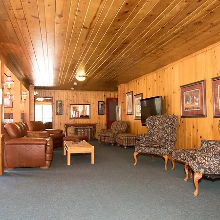 The Lodge At Red River-3
