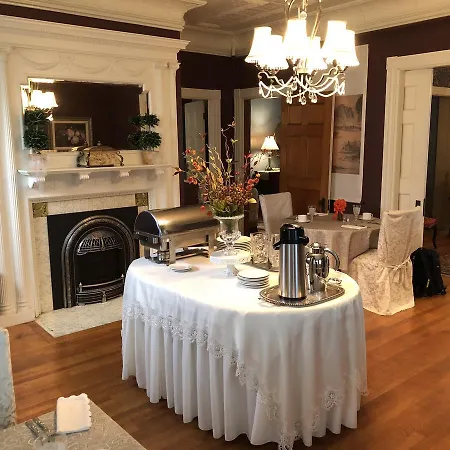 Penley House Bed & Breakfast-2