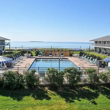 Friendship Oceanfront Suites-3