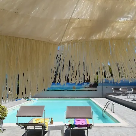 Hotel International-2