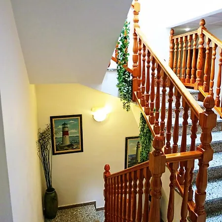 Hostal Brisamar-2