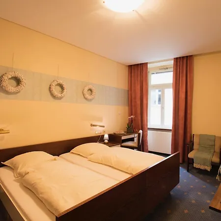 Vintagehotel Twenty-Eight-3