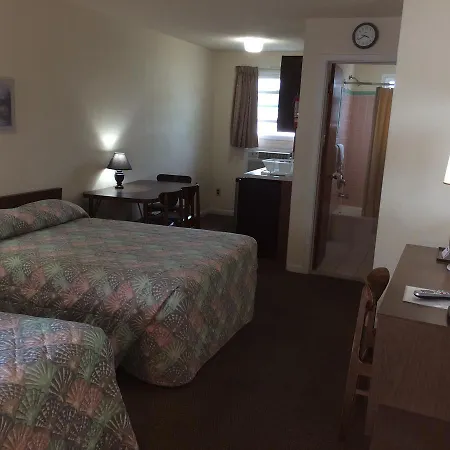 Crystal Sands Motel-2