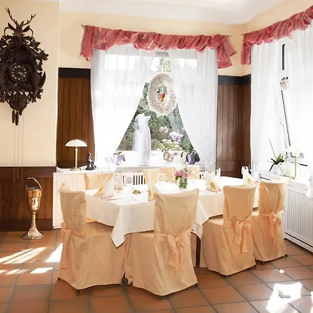Hotel Wolfsschlucht-2