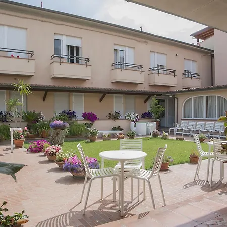 Hotel Sabrina-3