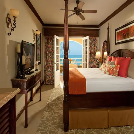 Sandals Inn All Inclusive - Couples Only (Adults Only)-3