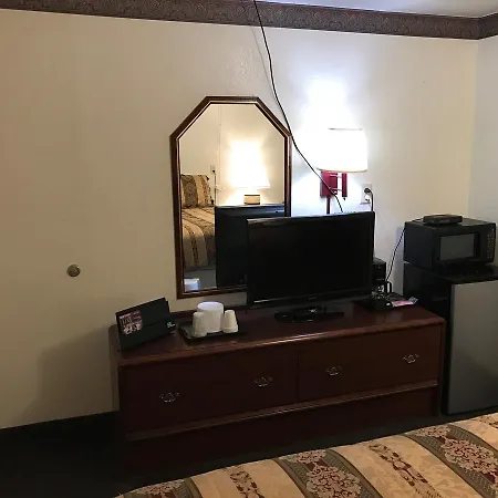 Budget Inn Of Brownfield-2