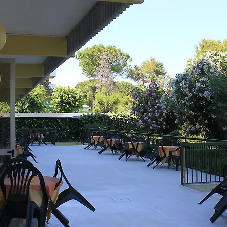 Hotel Fabiola-2
