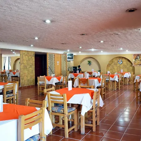 Hotel Santa Cruz-3