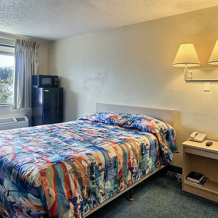 Motel 6 Palm Bay-3