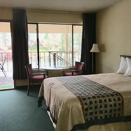River'S Edge Lodge-2