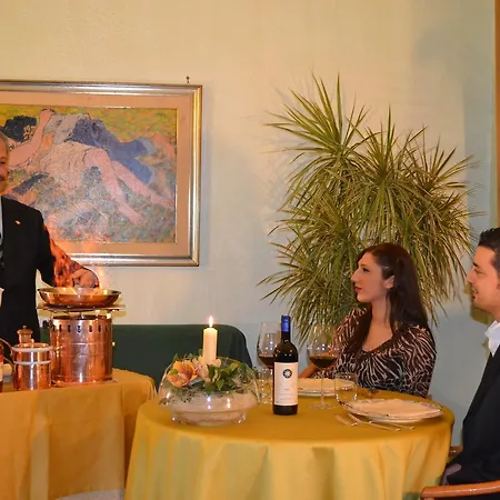 La Villa dei Gourmets - Struttura Sanificata-2