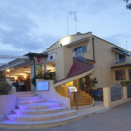 Hotel Gabbiano-2