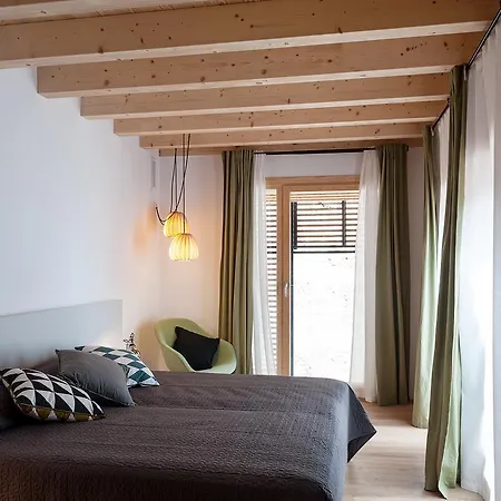 Casa Del Castell-2