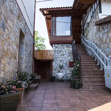 Hotel Mariñerune-3