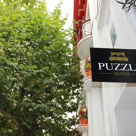 Puzzle Suites B&B-3