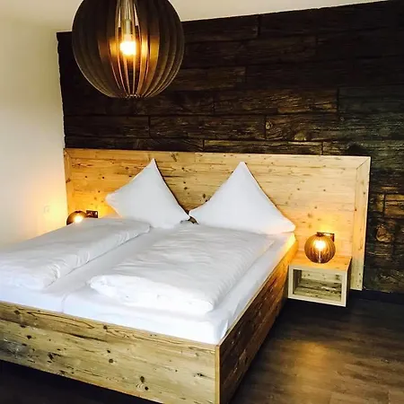 Das kleine Landhotel-3