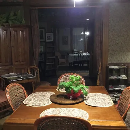 Allen House Inn-2